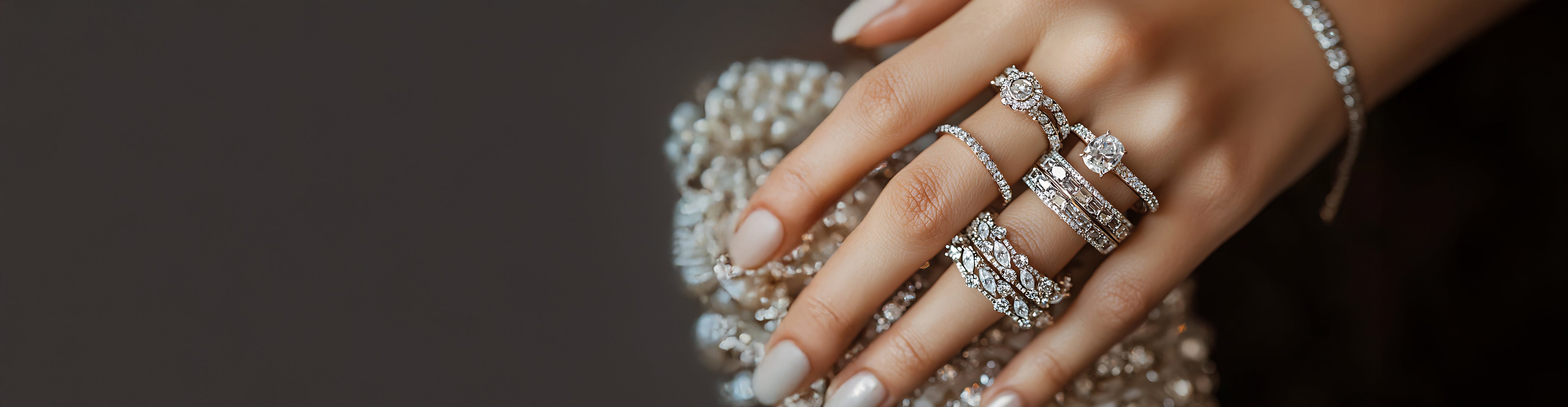Diamond Engagement Rings For Womens