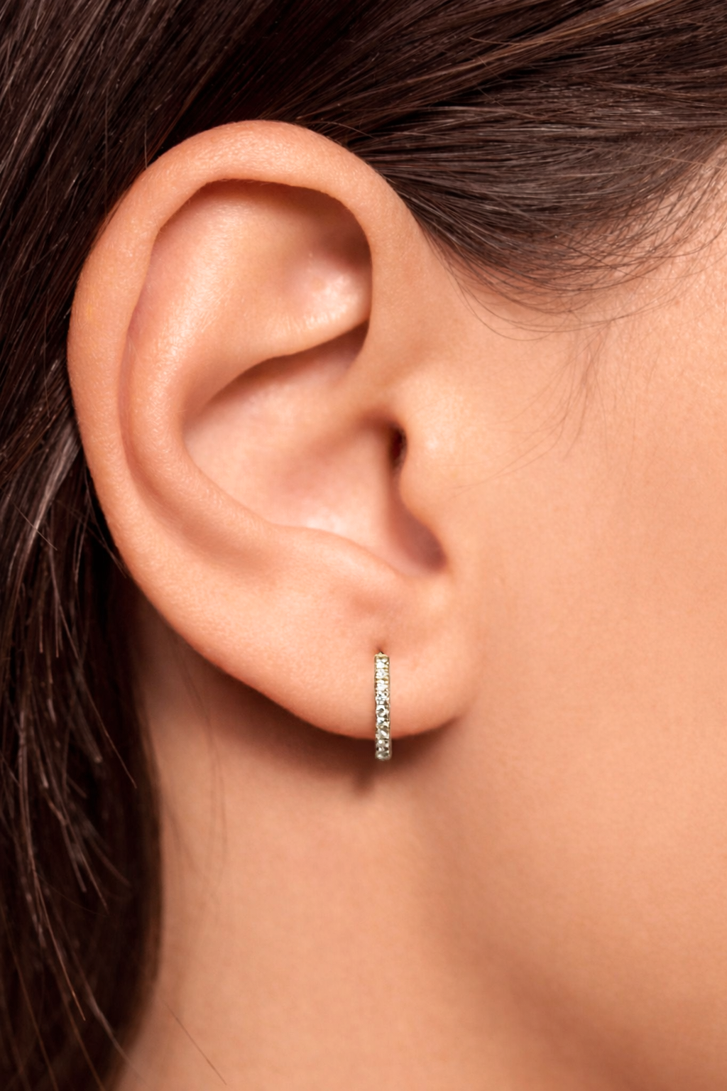 lab grown or natural mined Diamond huggie earrings in 9kt or 18kt yellow, rose or white gold. Available in 0.10ct or 0.20ct sizes. Handcrafted and perfect for everyday wear.