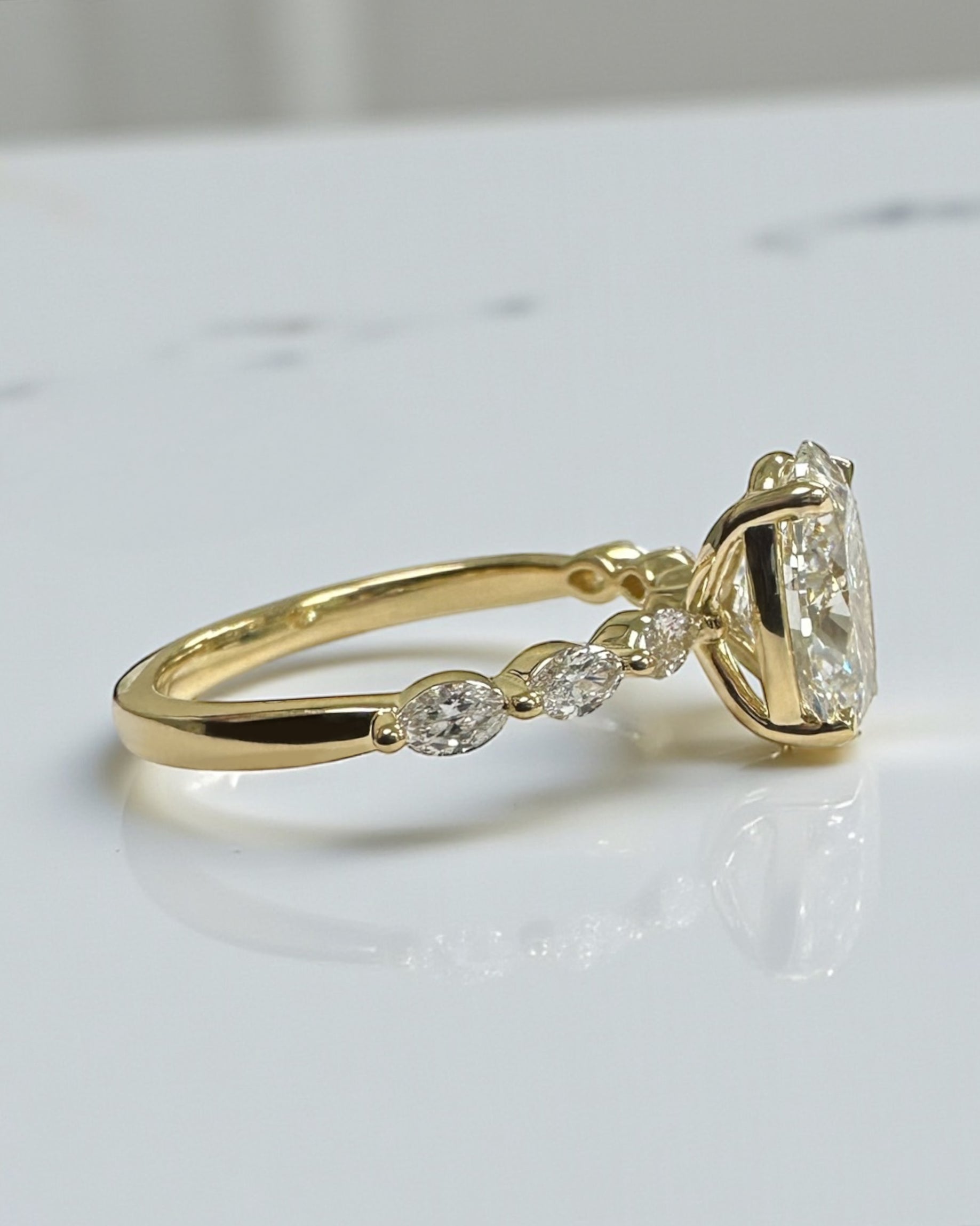 2ct Oval Cut Lab Grown Diamond Engagement Ring with Marquise Cut Diamond Band & floating Head, 18kt yellow gold 