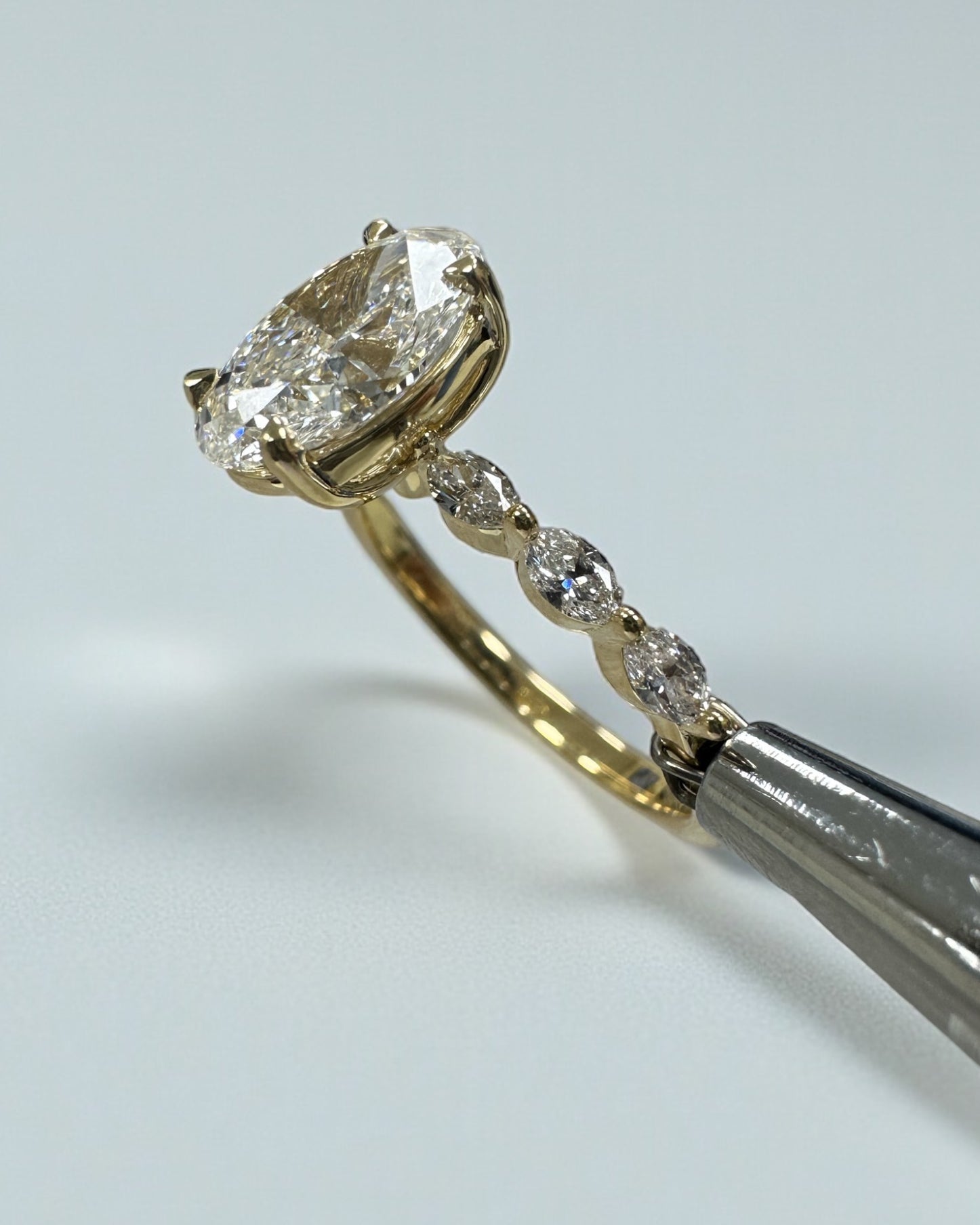 2ct Oval Cut Lab Grown Diamond Engagement Ring with Marquise Cut Diamond Band & floating Head, 18kt yellow gold 