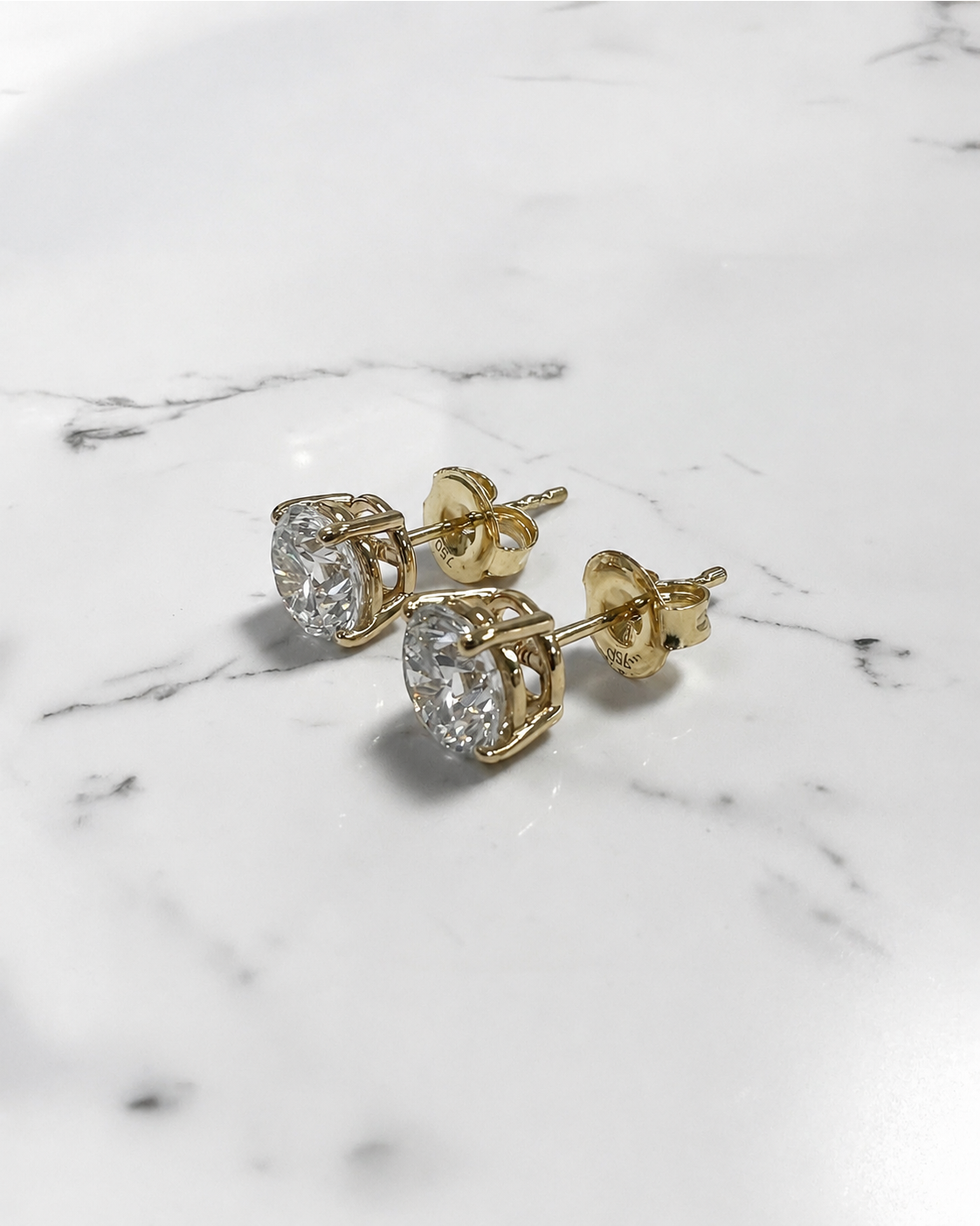2ct Round Brilliant Diamond Stud Earrings