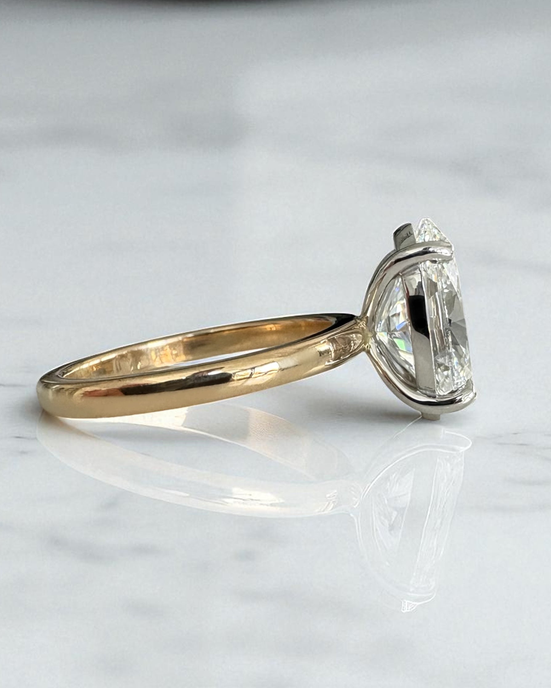 lab grown 3.50ct oval diamond solltaire two tone floating engagement ring