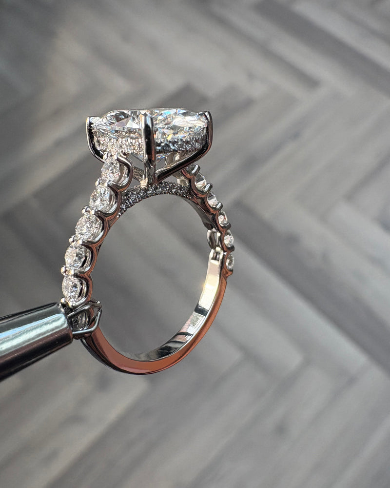 3.50ct Oval U Prong Cathedral Setting Diamond Engagement Rings.