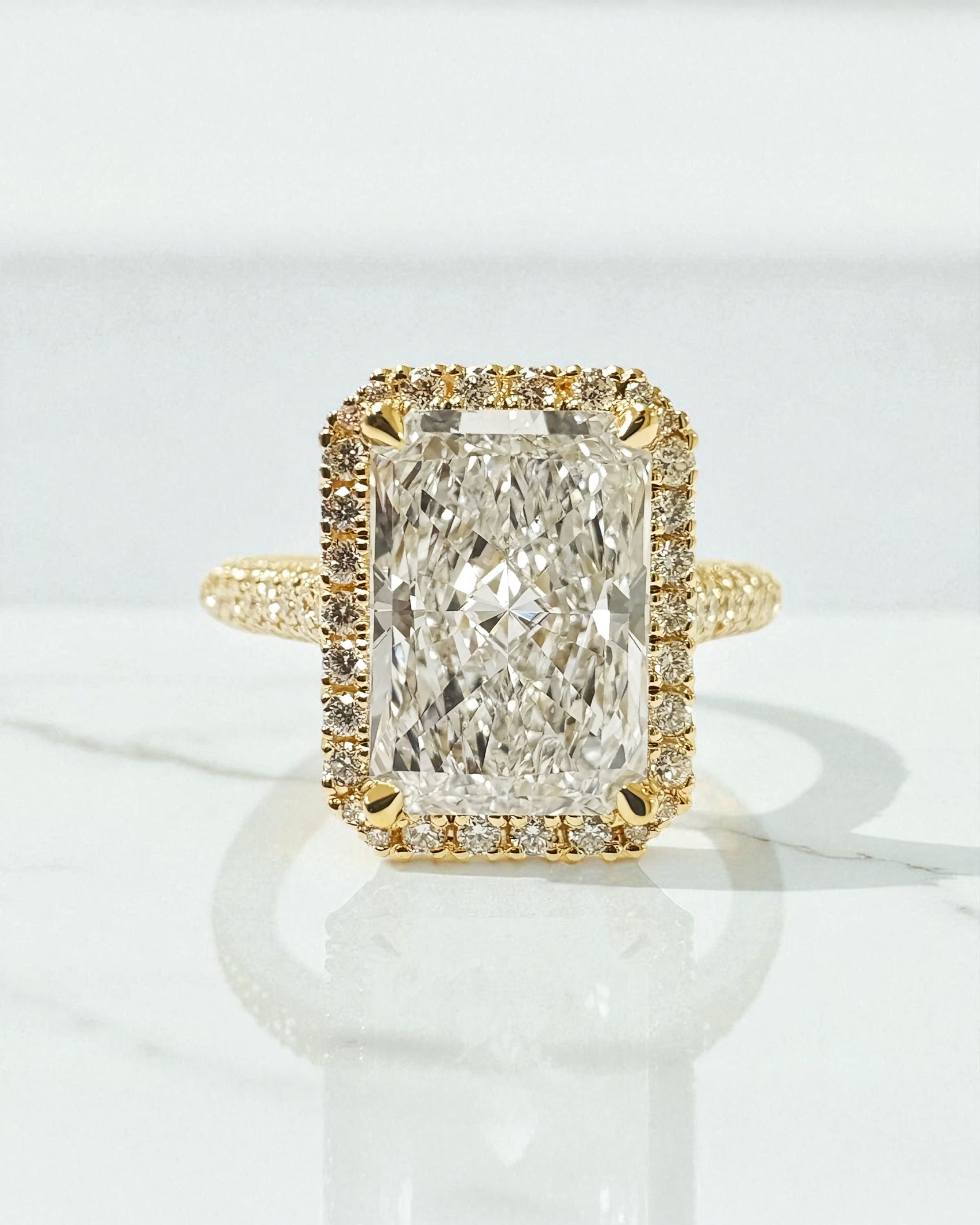3ct radiant cut seamless halo 3d diamond band engagement ring yellow gold lab grown diamond 