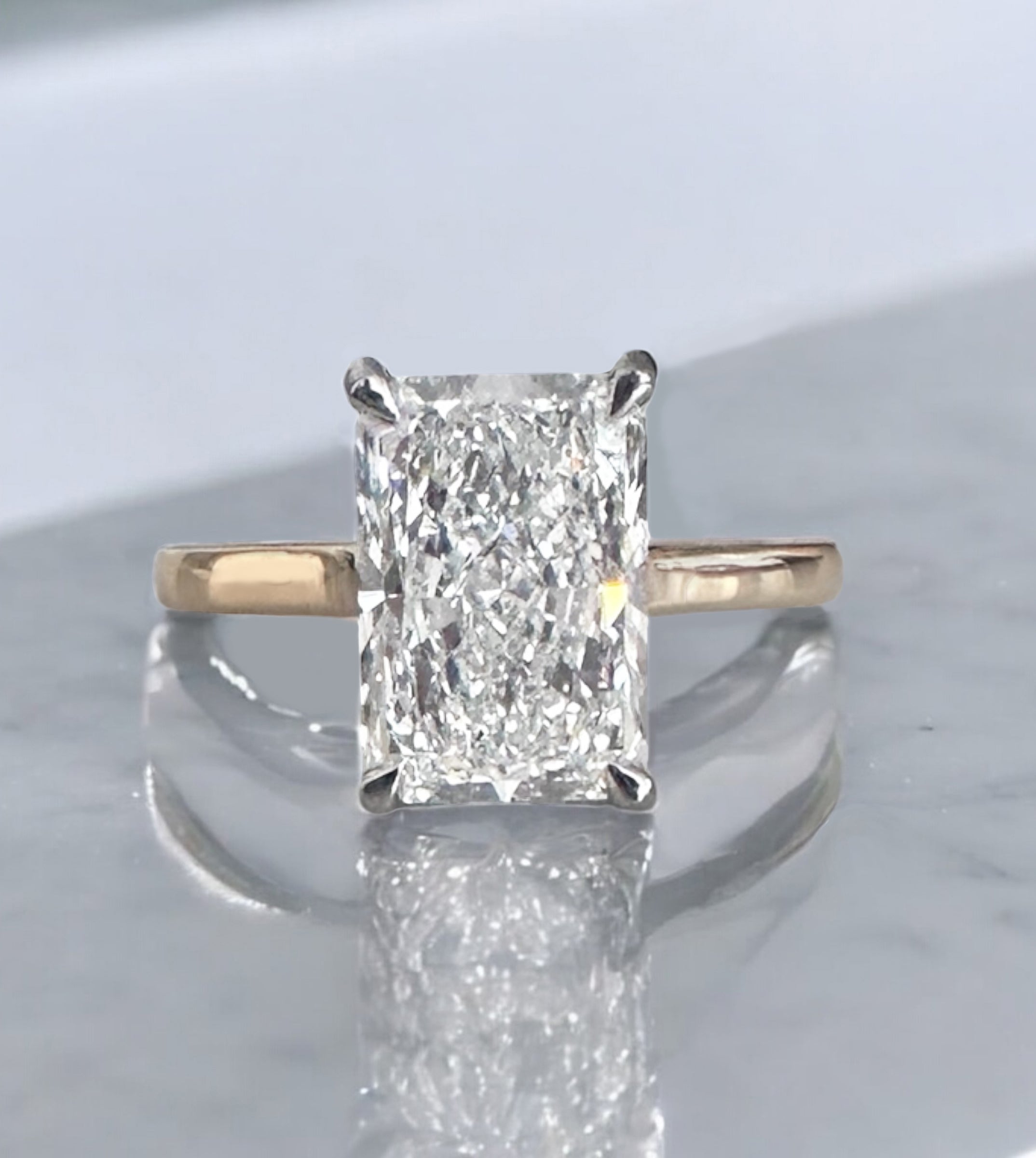 lab grown 3ct radiant cut diamond engagement ring 