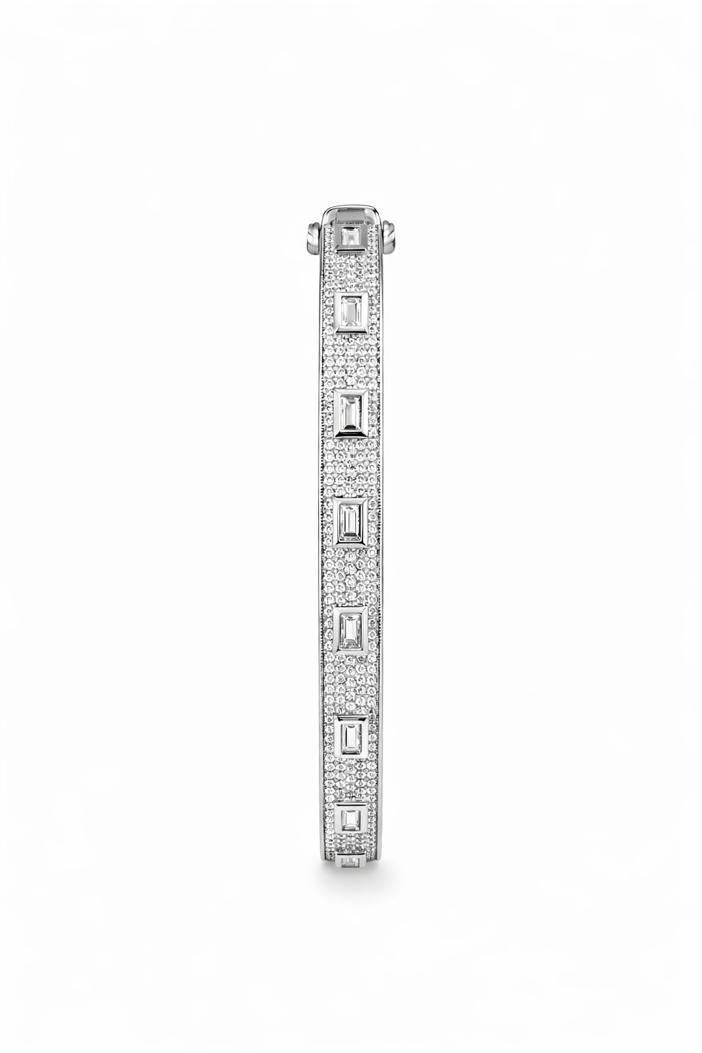 Diamond bangle in white gold with baguette and round brilliant cut diamonds