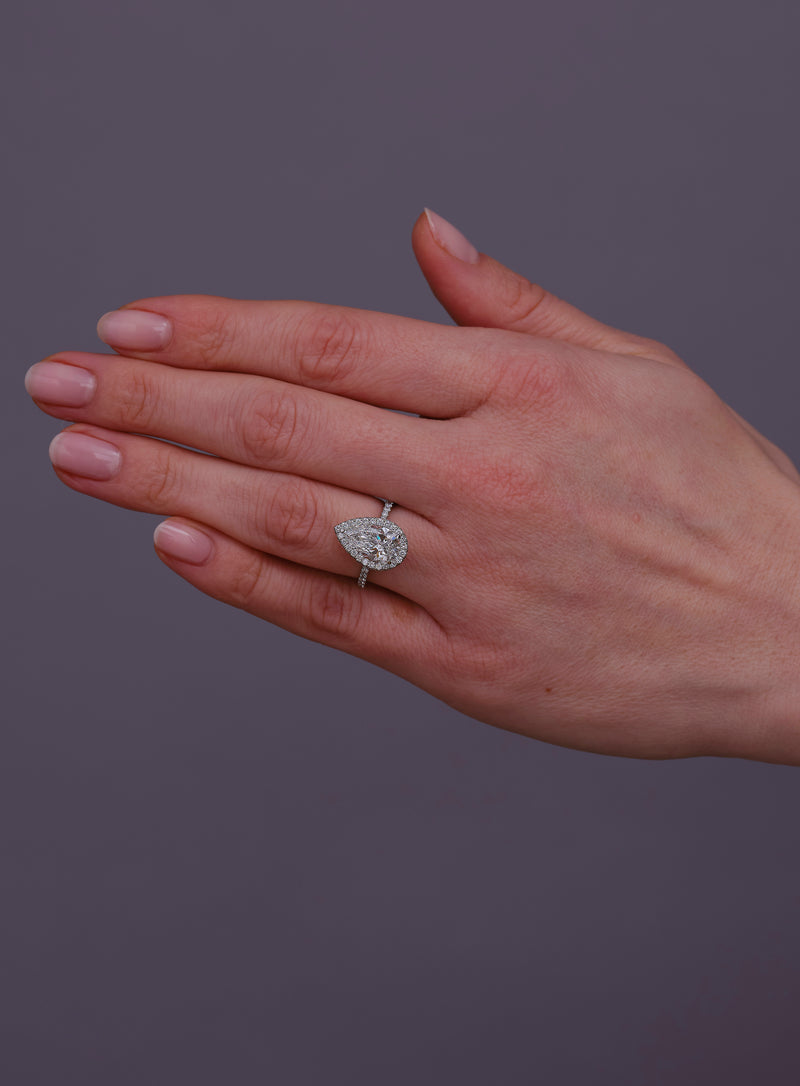 2.70ct Pear 2D Seamless Halo Lab Grown Diamond Engagement Rings.