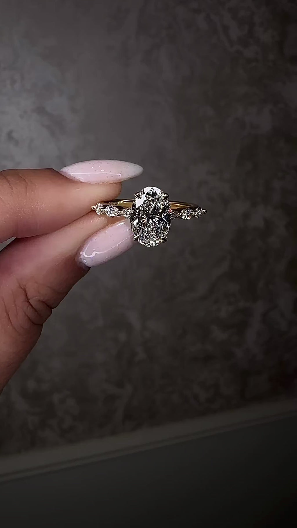 2ct Oval Cut Lab Grown Diamond Engagement Ring with Marquise Cut Diamond Band & floating Head, 18kt yellow gold 