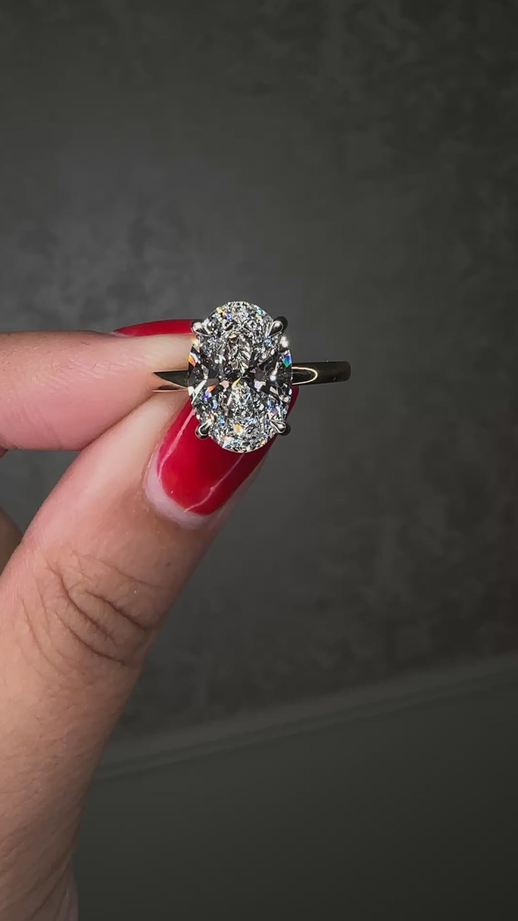 lab grown 3.50ct oval diamond solltaire two tone floating engagement ring video