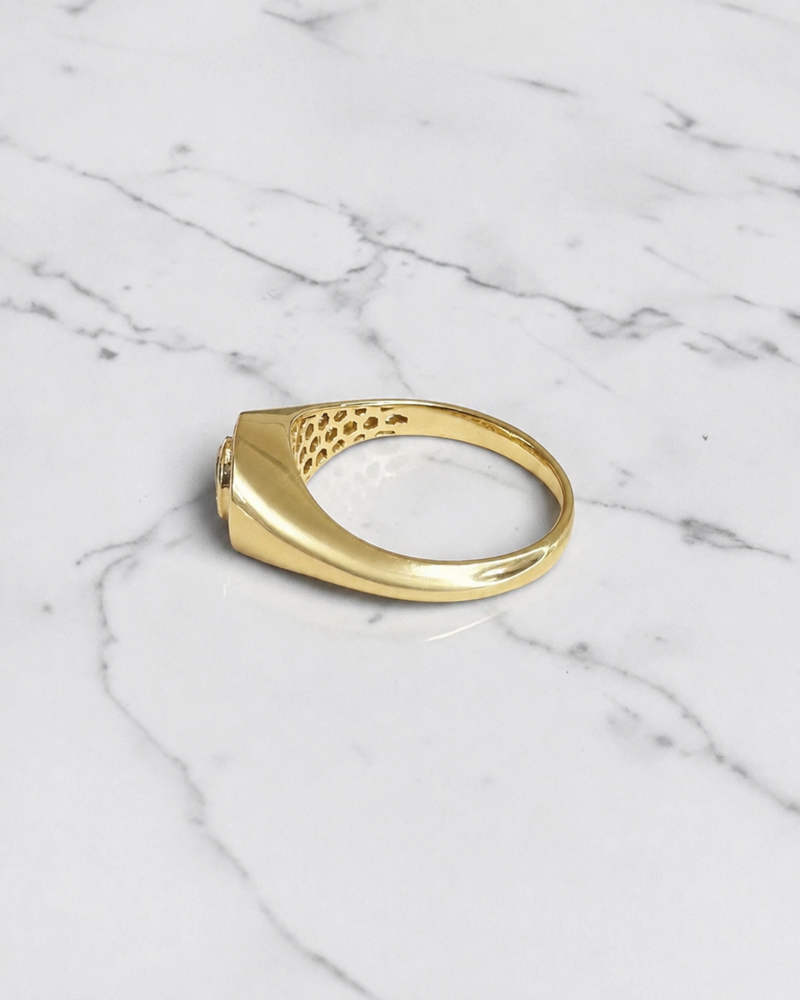 0.30ct Oval Diamond Gold Signet Ring