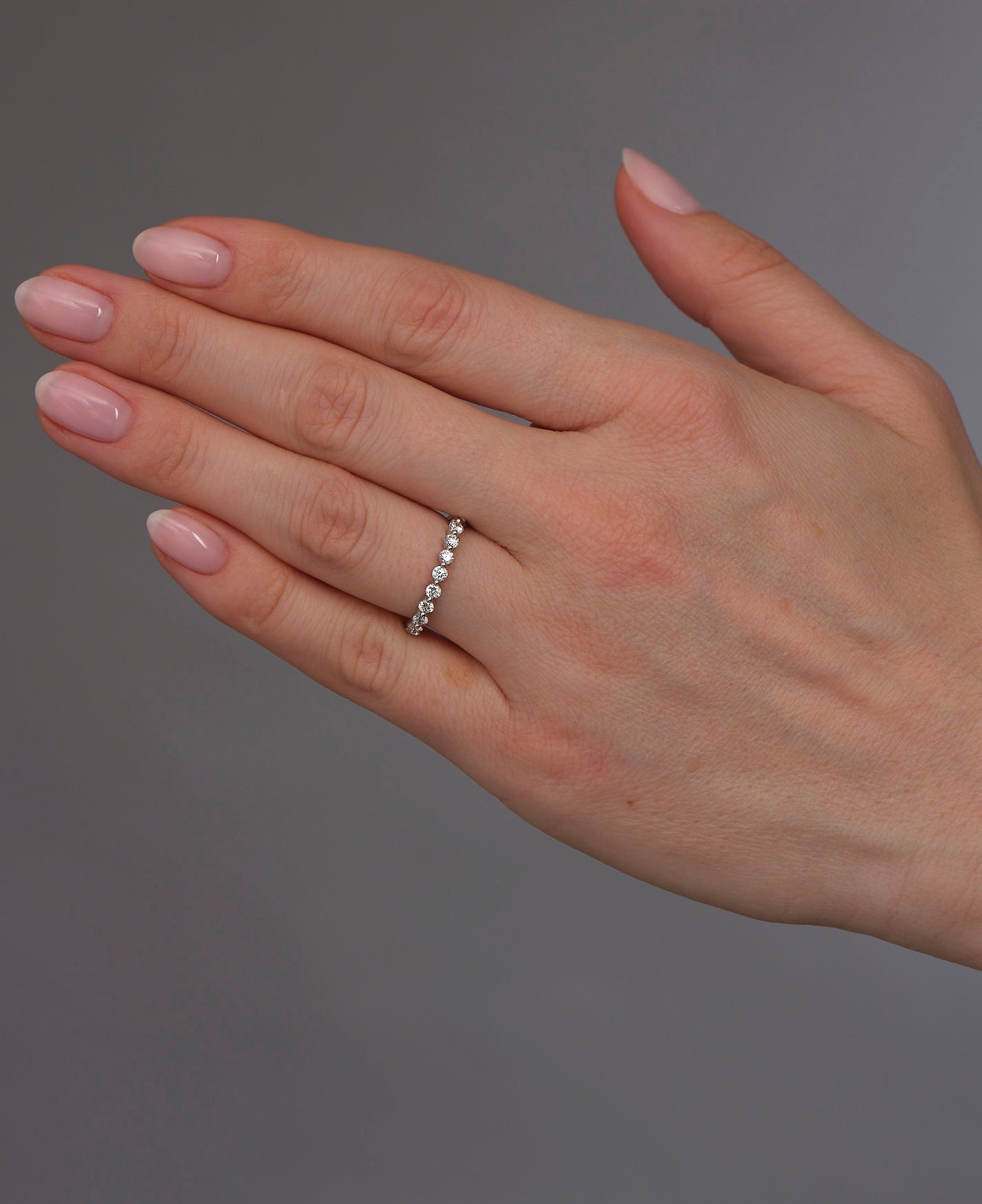 Side profile of the 0.50ct bubble design ring, part of our wedding bands for women range.