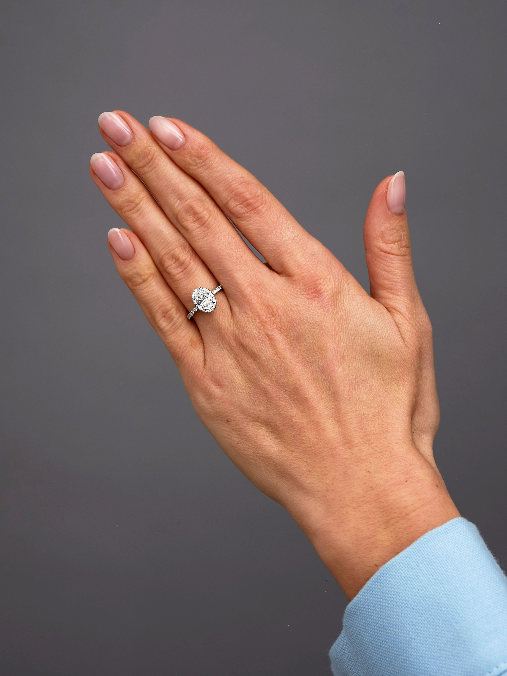 1.70ct Oval Seamless 2D Halo Lab Grown Diamond Engagement Rings.