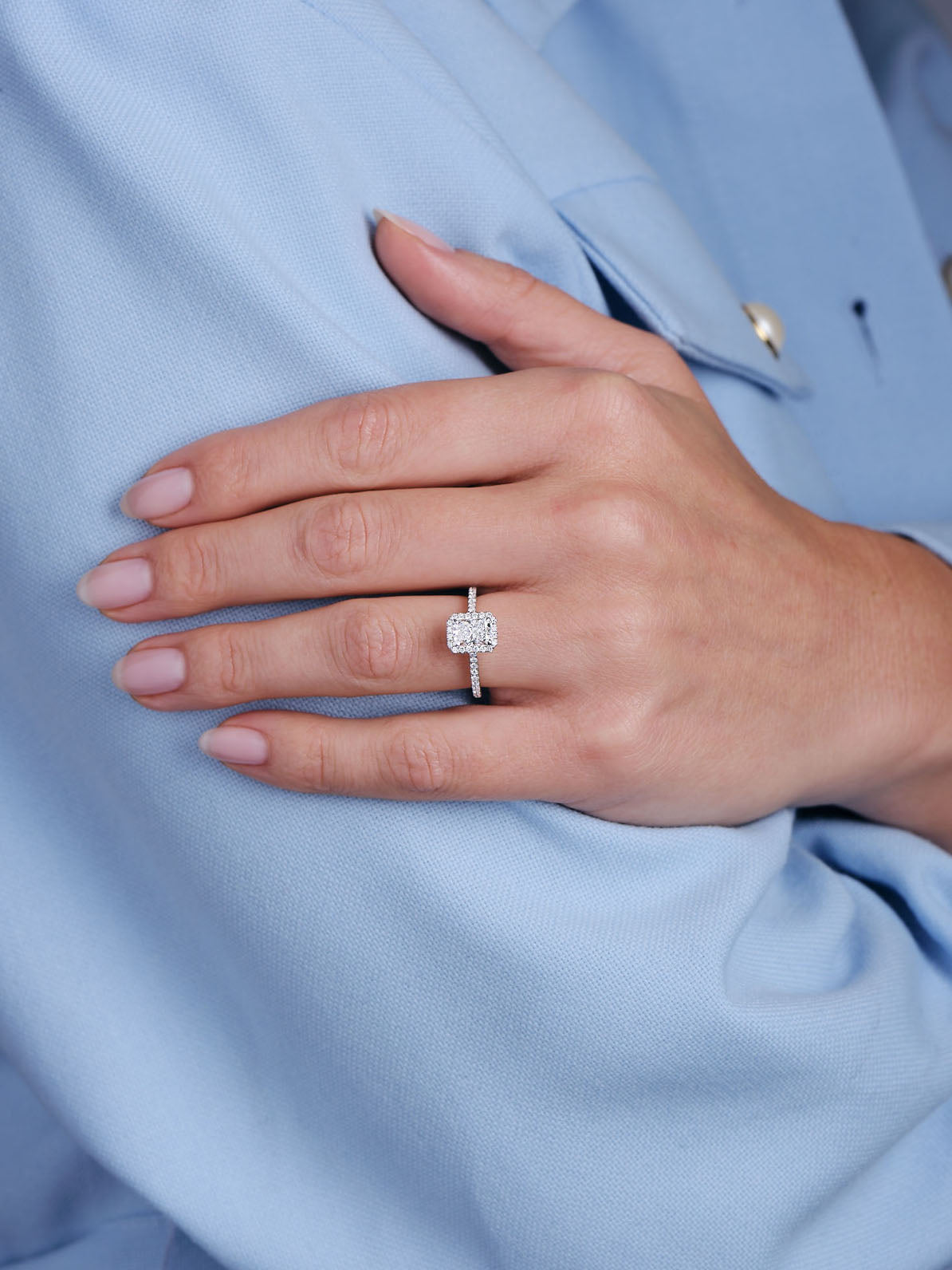 1ct Radiant Seamless Halo Diamond Ring