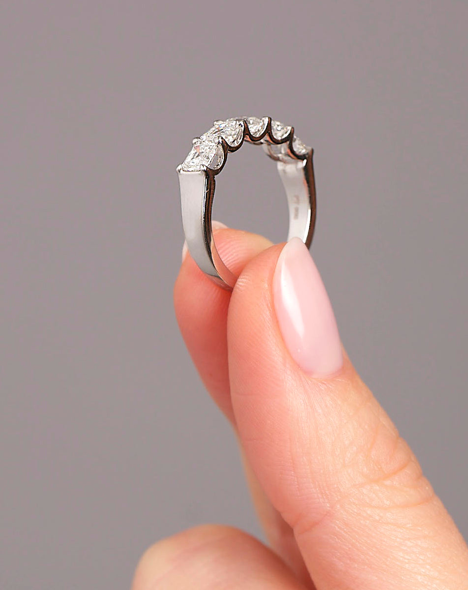Side profile of the 2ct Asscher cut diamond band, showcasing the step-cut profile of this Asscher cut diamond ring.
