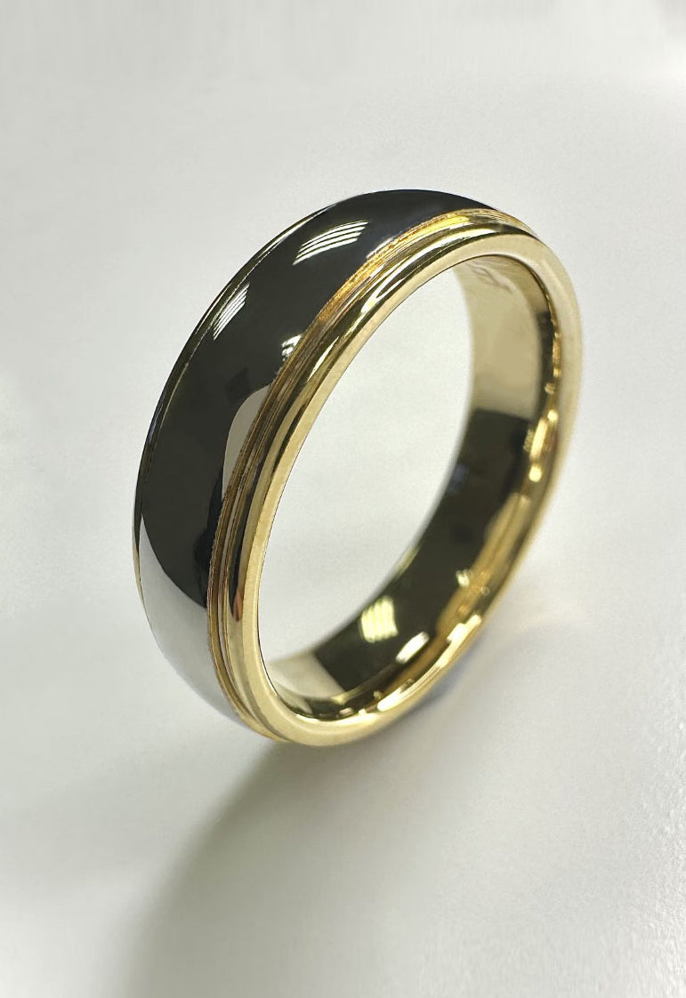A contemporary 6mm two-tone step-edge D-shape ring from our premium male engagement band collection.